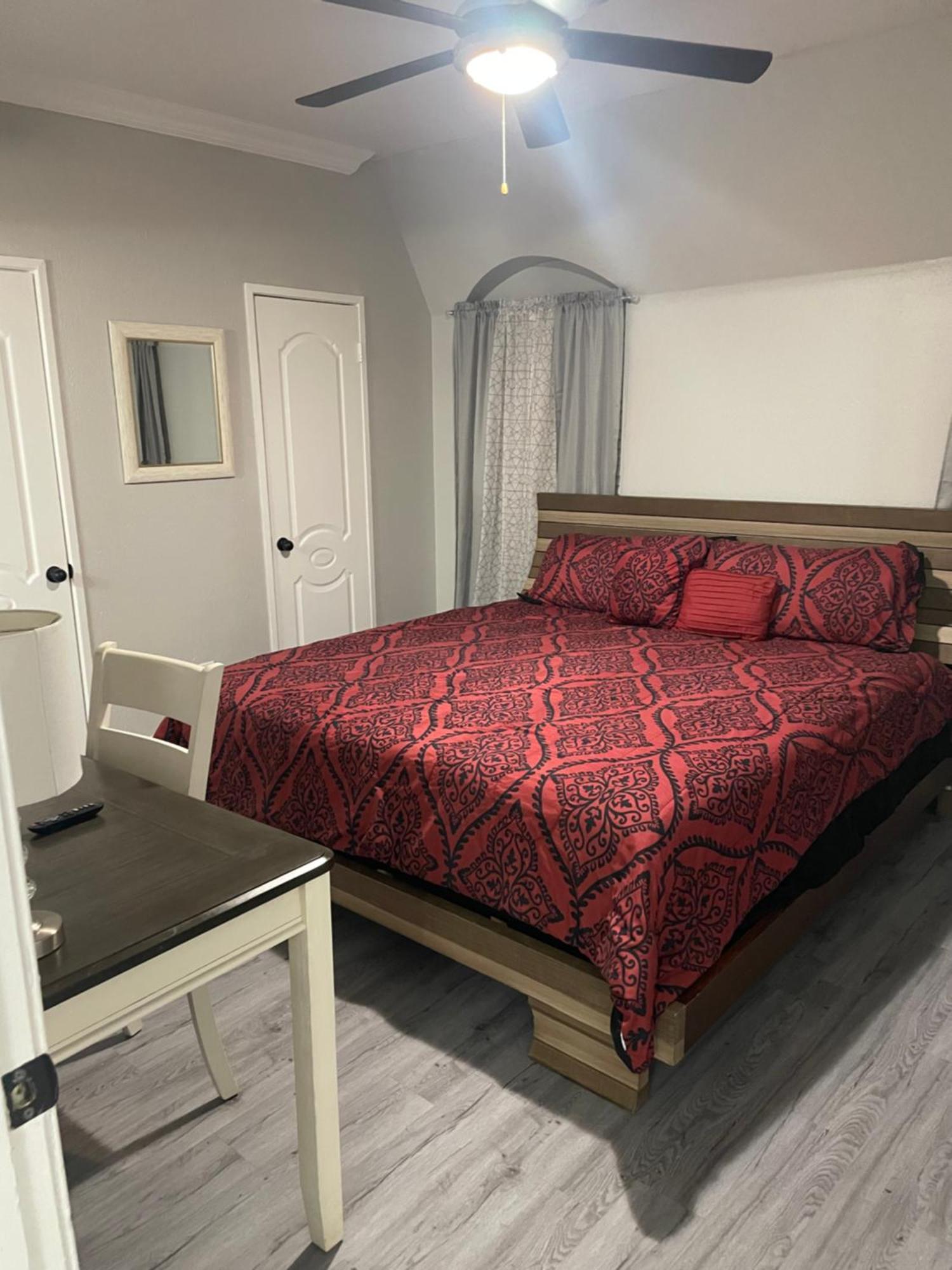 Aparthotel Duchele Houston Exterior foto