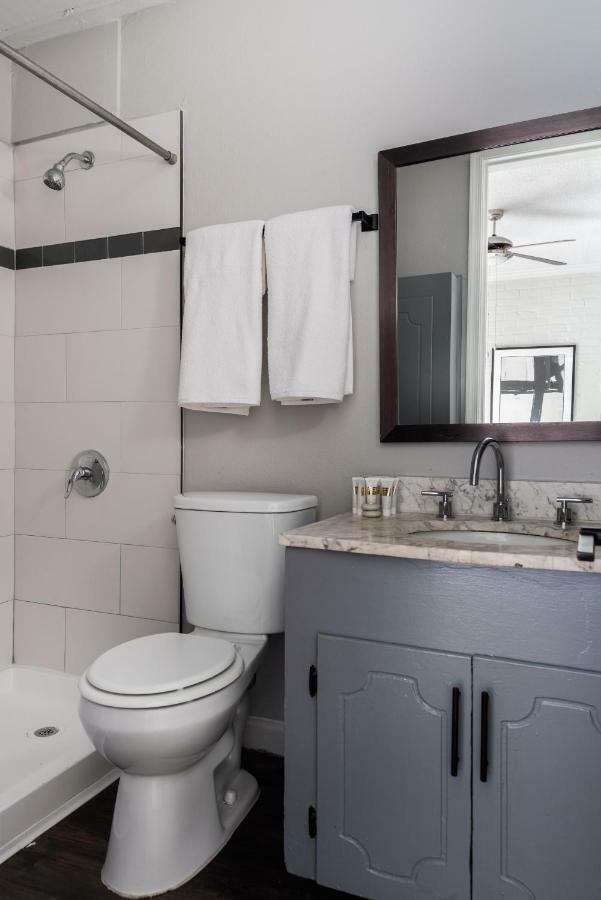 Aparthotel Duchele Houston Exterior foto