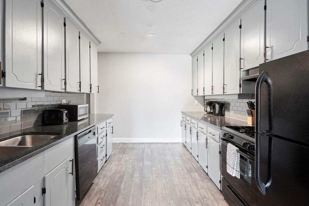 Aparthotel Duchele Houston Exterior foto